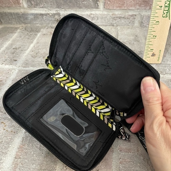 Vera Bradley - Picture 3 of 5